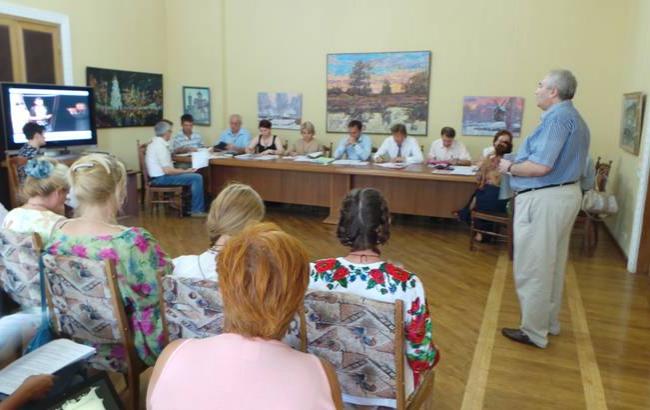 Мінкульт планує виділити держкошти на розвиток КВН