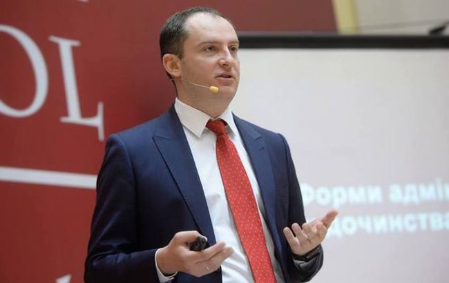 На пост глави ДФС намагаються просунути заступника міністра фінансів Верланова, - експерт