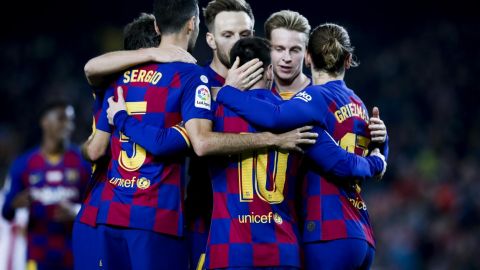 "Барселона" планирует подписать игроков в каждую линию