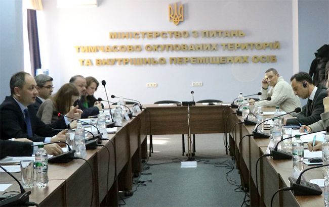 Канада и Швеция выделили на восстановление Донбасса дополнительных  2 млн долларов