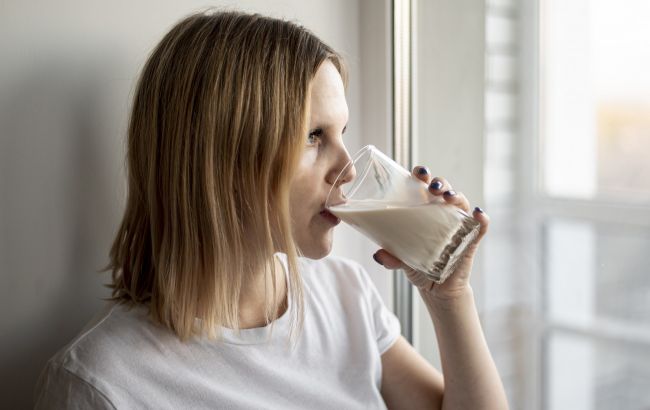 Жінка розповіла, що сталося з її організмом після місяця щоденного вживання кефіру