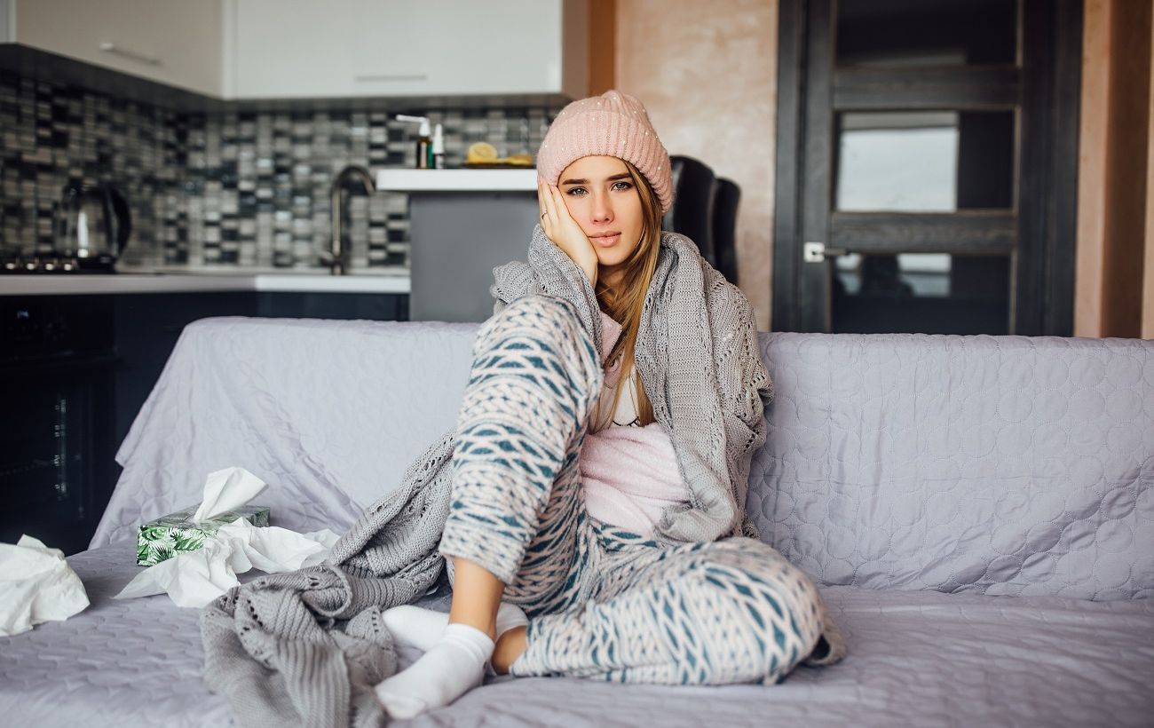 Чи справді холод викликає застуду: що каже наука і як захиститися взимку