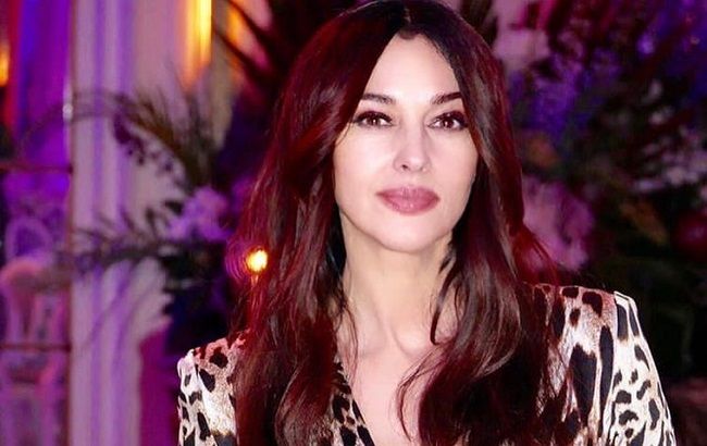 Королева бала: 54-летняя Моника Беллуччи блистает в роскошном платье Dior в Венеции