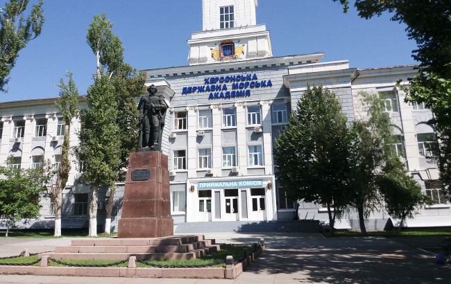До Одеси тимчасово переведуть два навчальних заклади Херсона