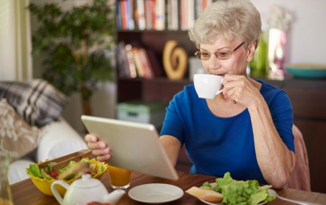 Названо харчові звички, які допоможуть сповільнити старіння після 50 років