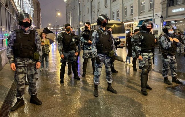 Нет вечному Путину: в Москве произошли жесткие задержания участников митинга (видео)