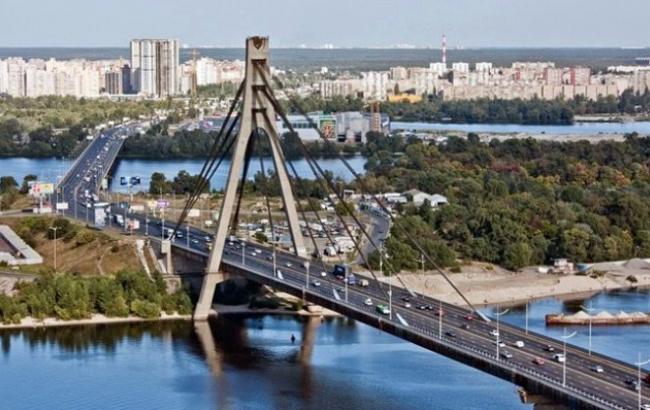 У Києві набирає обертів фальсифікація петицій про перейменування проспекту Бандери