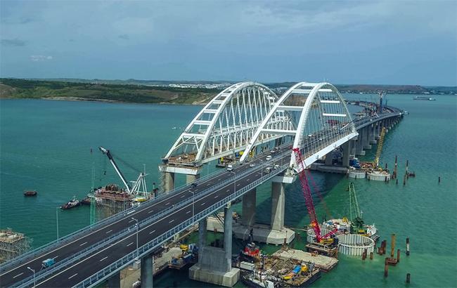 "Придется снести": российский оппозиционный политик рассказал о будущем Керченского моста