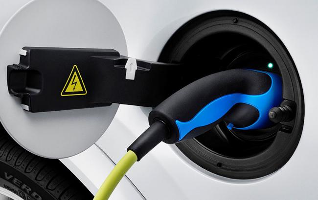 Apple начала подготовку к созданию сети зарядных станций для электромобилей