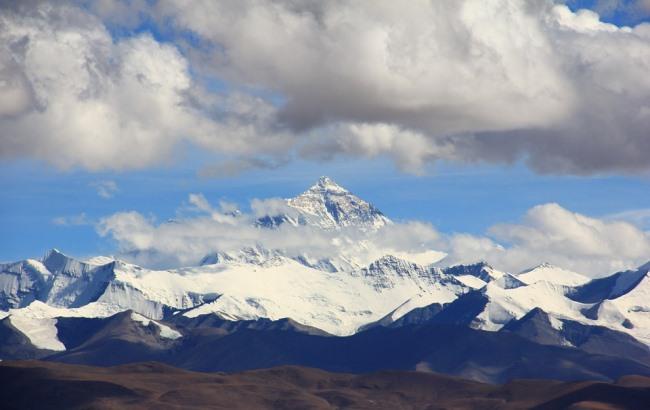Дипломаты из РФ хотели присвоить России Эверест, но не получилось