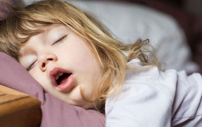 Почему ребенок дышит ртом и чем это опасно: неонатолог объяснила, когда бить тревогу