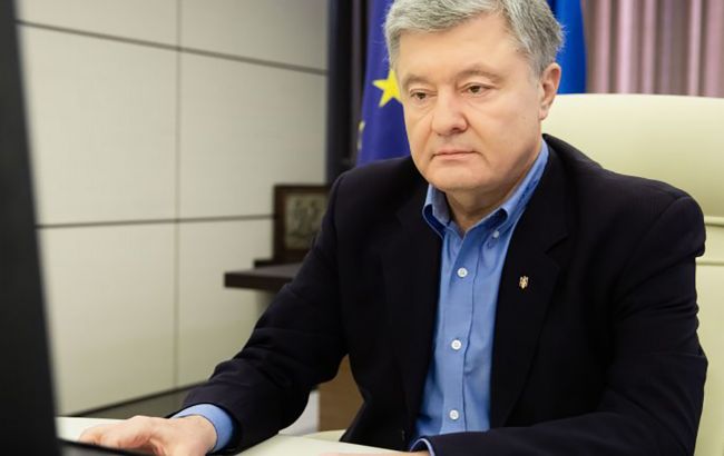 Порошенко запропонував план подолання кризи у відносинах України з ЄС
