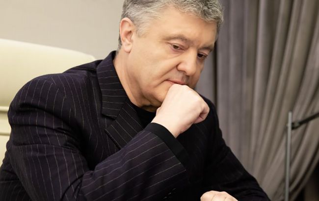 Порошенко назвав книги 2020 року, які надихають