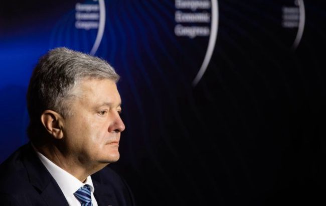 Порошенко звернувся до союзників: дайте Україні не десятки, а тисячі танків