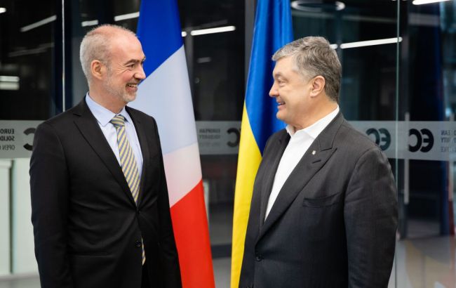 Порошенко: санкции против России важно сохранить