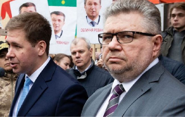 Адвокаты Порошенко считают, что Венедиктова подписала подозрении двум президентам