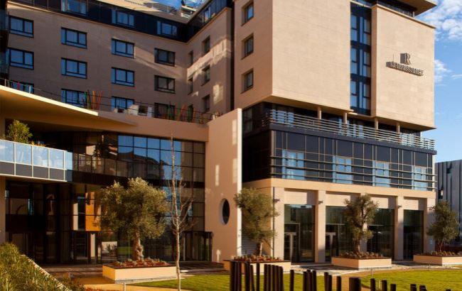 Сборная Украины будет жить в отеле с садом во время Евро-2016