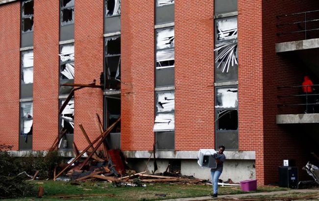 В результате торнадо в США погибли 15 человек