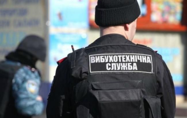 Інформація про замінування суду і виходів з метро в Харкові не підтвердилася, - МВС