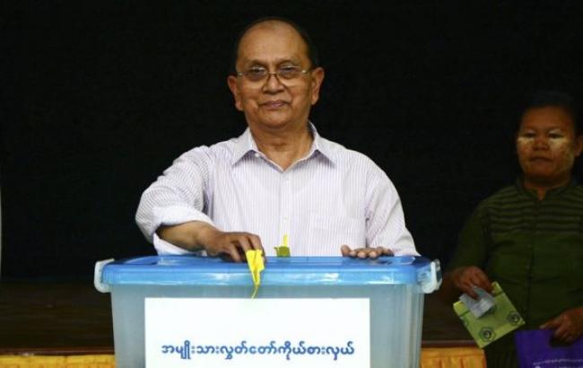 Президент М'янми пообіцяв плавний перехід влади до опозиції
