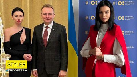 В мэрии Львова оскандалились из-за таинственной спутницы чиновника в откровенном наряде: кто она такая