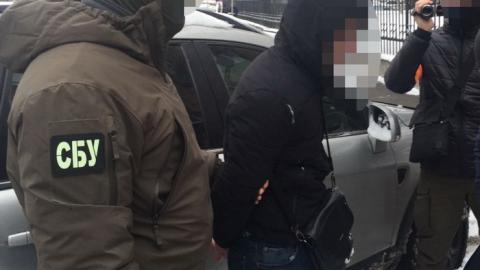 У Києві СБУ затримала поліцейського на хабарі