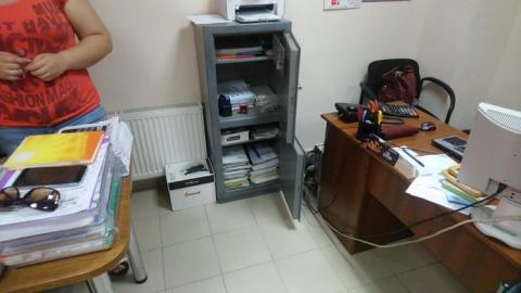 СБУ заблокувала продаж авіаквитків до окупованого Криму