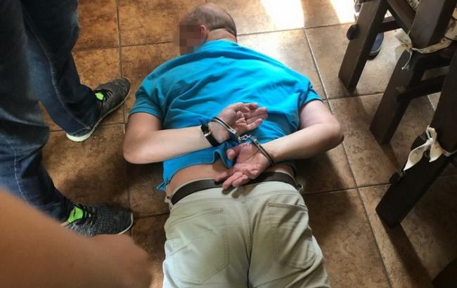 В Днепропетровской области разоблачили на взятке чиновника ГСЧС