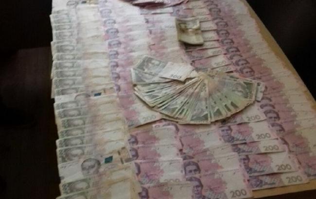 В Херсонской области разоблачили на взятке чиновника Антимонопольного комитета