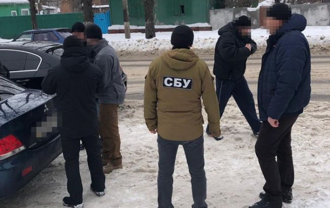 У Чернігівській області затримали на хабарі майора поліції