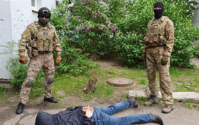 СБУ затримала агента ФСБ Росії на передачі секретних даних