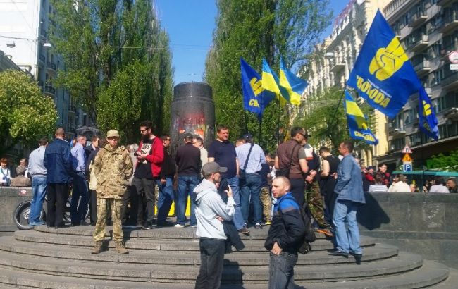 На Бессарабской площади в Киеве проходит митинг "Свободы"