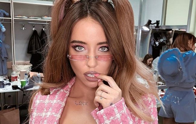 "Чика из 90-х": Надя Дорофеева поразила необычным образом