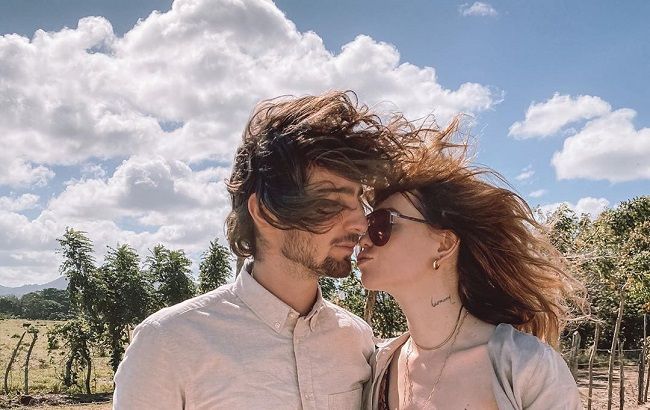"Ваша любов це так красиво": Надя Дорофєєва зачарувала милим фото з чоловіком