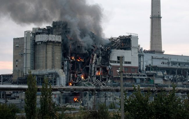 Росіяни вдарили КАБом по Херсонській ТЕЦ, є серйозні руйнування