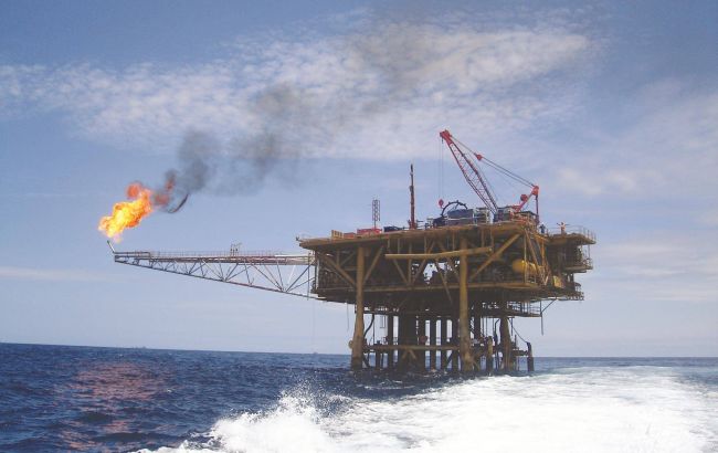 Нефть дорожает на фоне напряженности на Ближнем Востоке