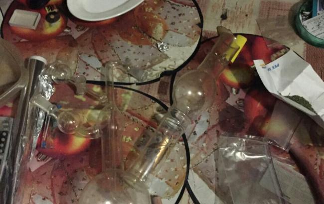 В Киеве ликвидировали подпольную нарколабораторию в Печерском районе