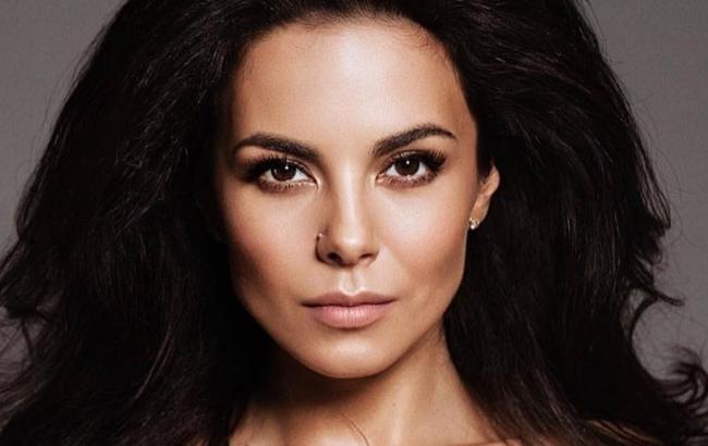 "Очень жарко": Каменских в новом образе Клеопатры восхитила поклонников