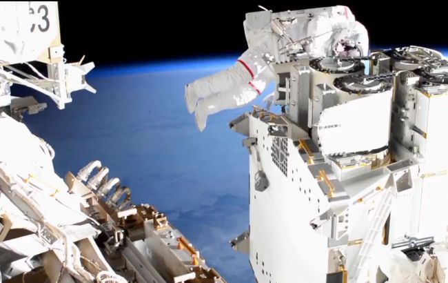 Астронавти у відкритому космосі модернізували МКС: NASA показало відео