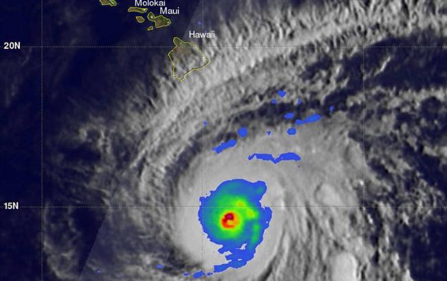 В Японії через тайфун скасували понад 185 рейсів