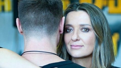 Королева и совершенство: Наталья Могилевская показала роскошную фигуру в мини-платье