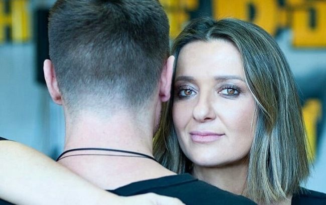 Королева и совершенство: Наталья Могилевская показала роскошную фигуру в мини-платье