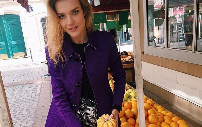 На рынке и с сумочкой Louis Vuitton: Наталья Водянова иронизирует над своим прошлым