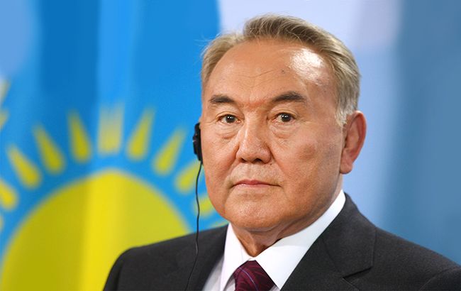 Назарбаев созвал Совбез Казахстана из-за стрельбы в Алматы