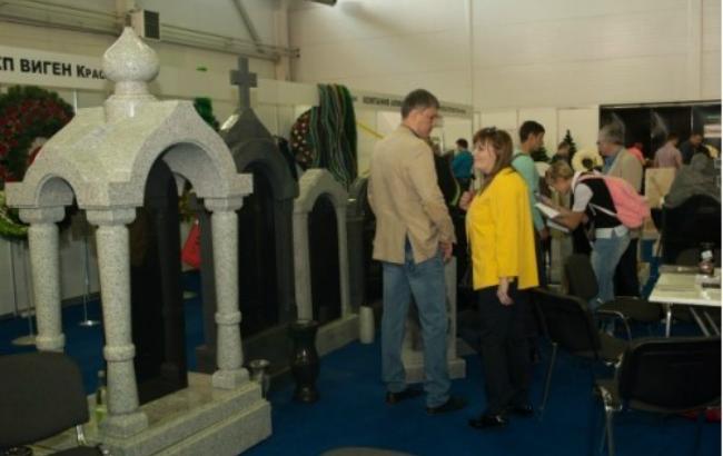 У Криму відбудеться виставка похоронних аксесуарів