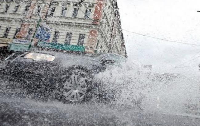 ГАИ предупреждает водителей об ухудшении погодных условий на дорогах