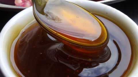 Як відрізнити натуральний мед від підробки: найнадійніші способи