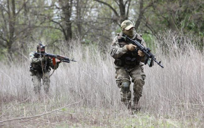Боевики 8 раз обстреляли пограничников в Марьинке, Золотом и Майорске, - ГПСУ