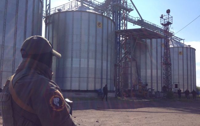 В Харьковской области разоблачен конвертцентр, обслуживавший зернотрейдеров
