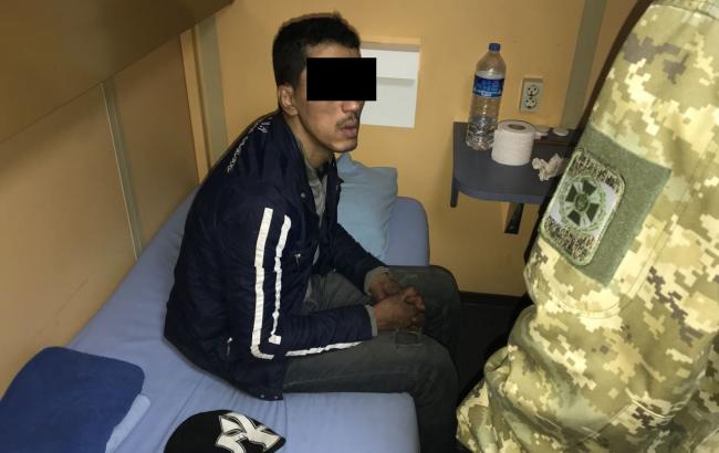 В Одесской области пограничники задержали двух нелегалов из Марокко